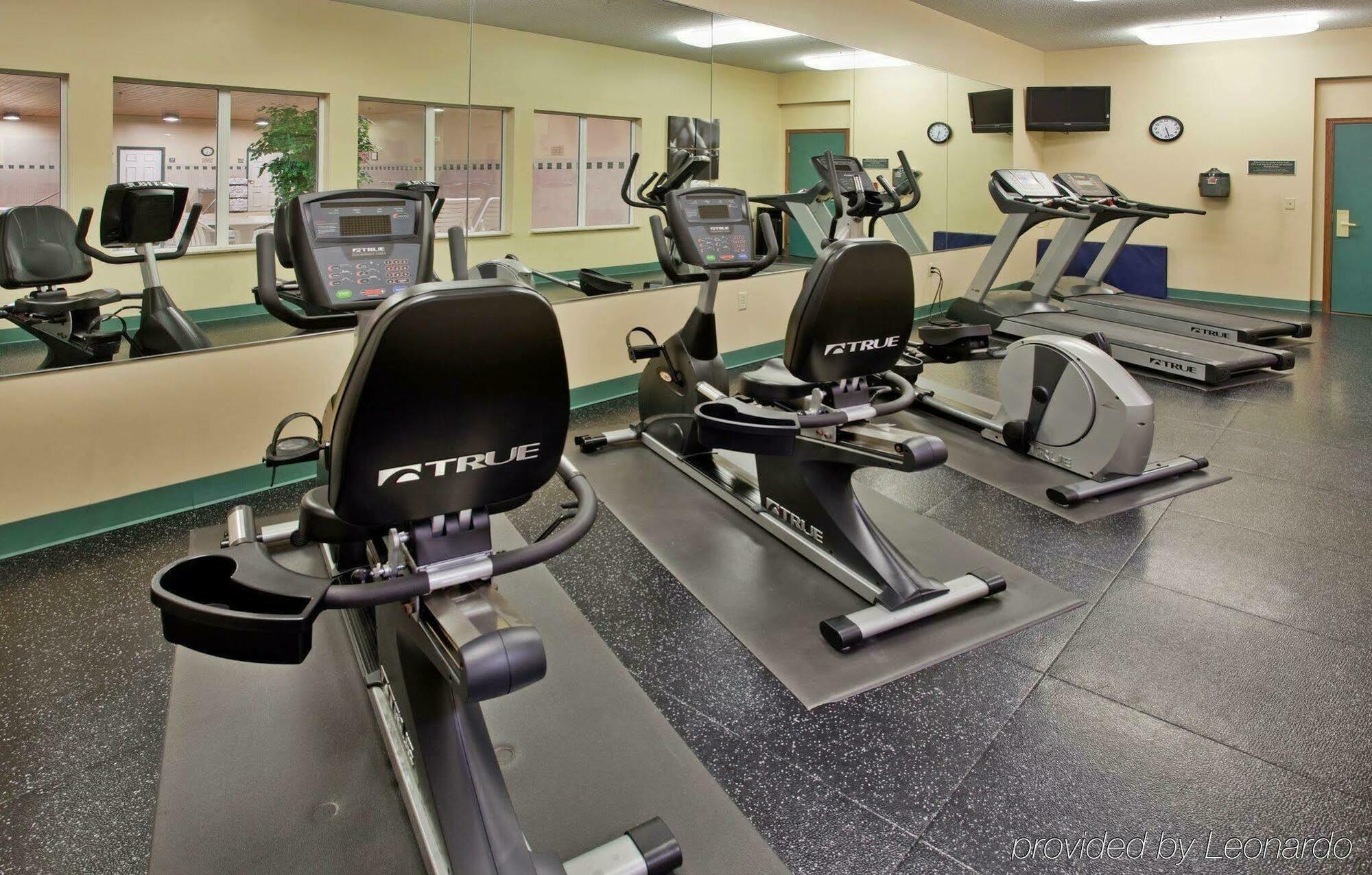 Country Inn & Suites By Radisson, Kansas City At Village West, Ks Bonner Springs Съоръжения снимка